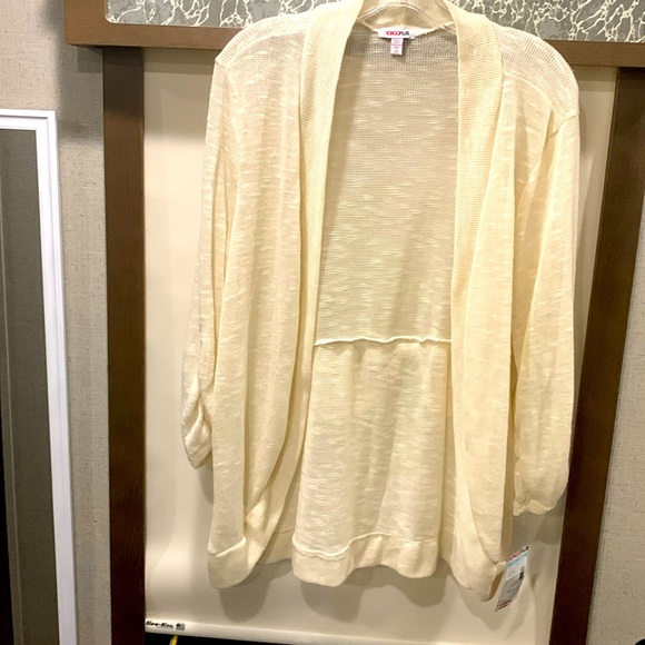 BongoPlus Sweaters - BongoPlus Cardigan Sz 2X NEW cream color open front Back Bow All Seasons Sweater